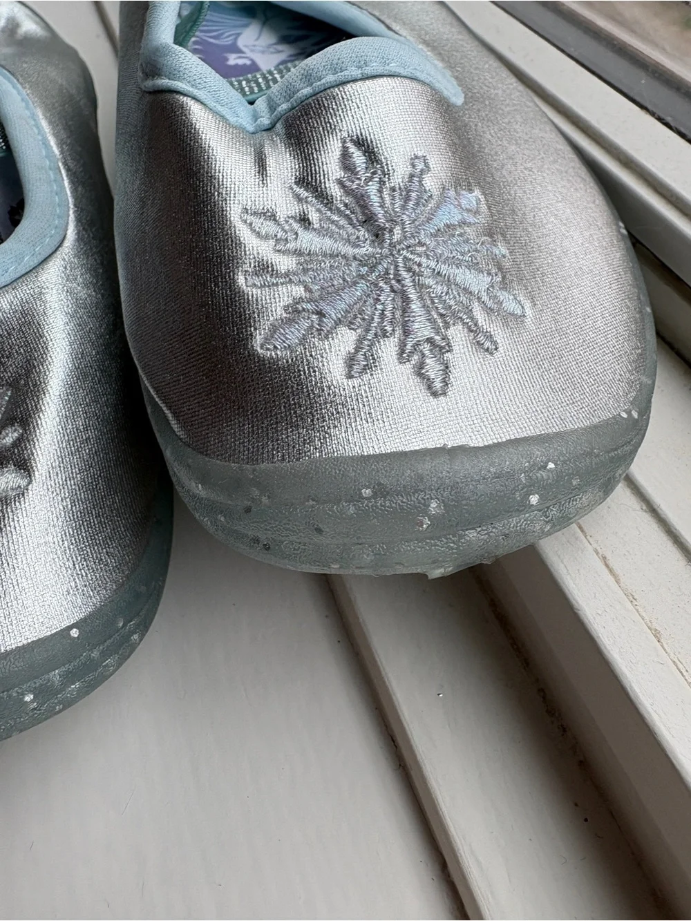 ❄️ Disney Frozen Elsa Water Shoes ❄️ Girls Size 1 • NWT ✨